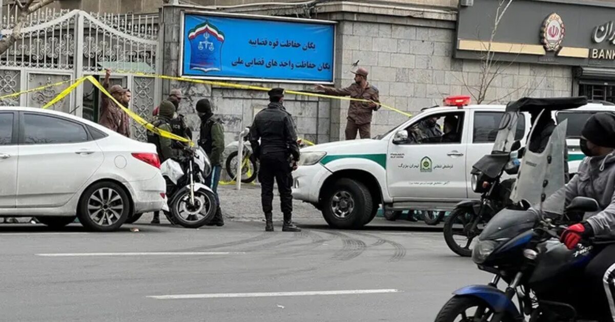 Google Ads Landscape Static Image_20250822_235319_0000