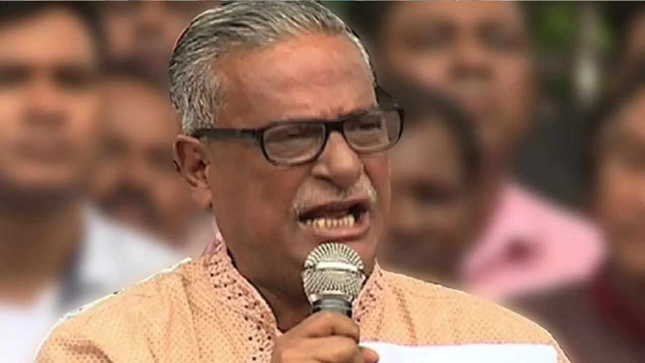 হাসিনার মতো কথা বলে