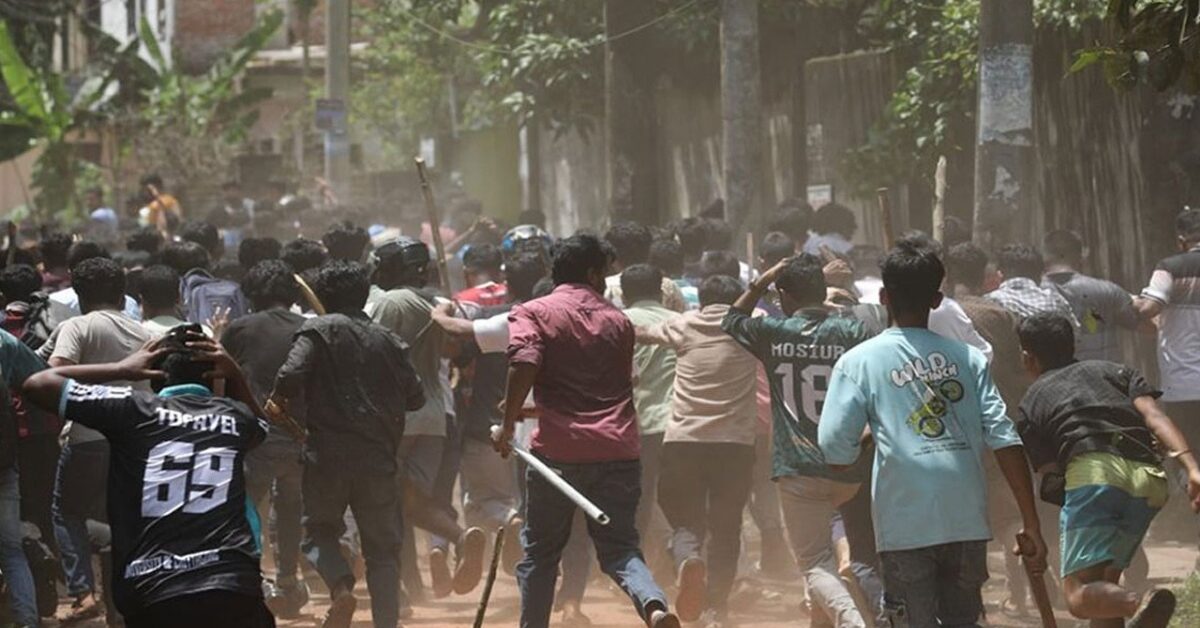 শিক্ষা ব্যবস্থা দলীয়করণ