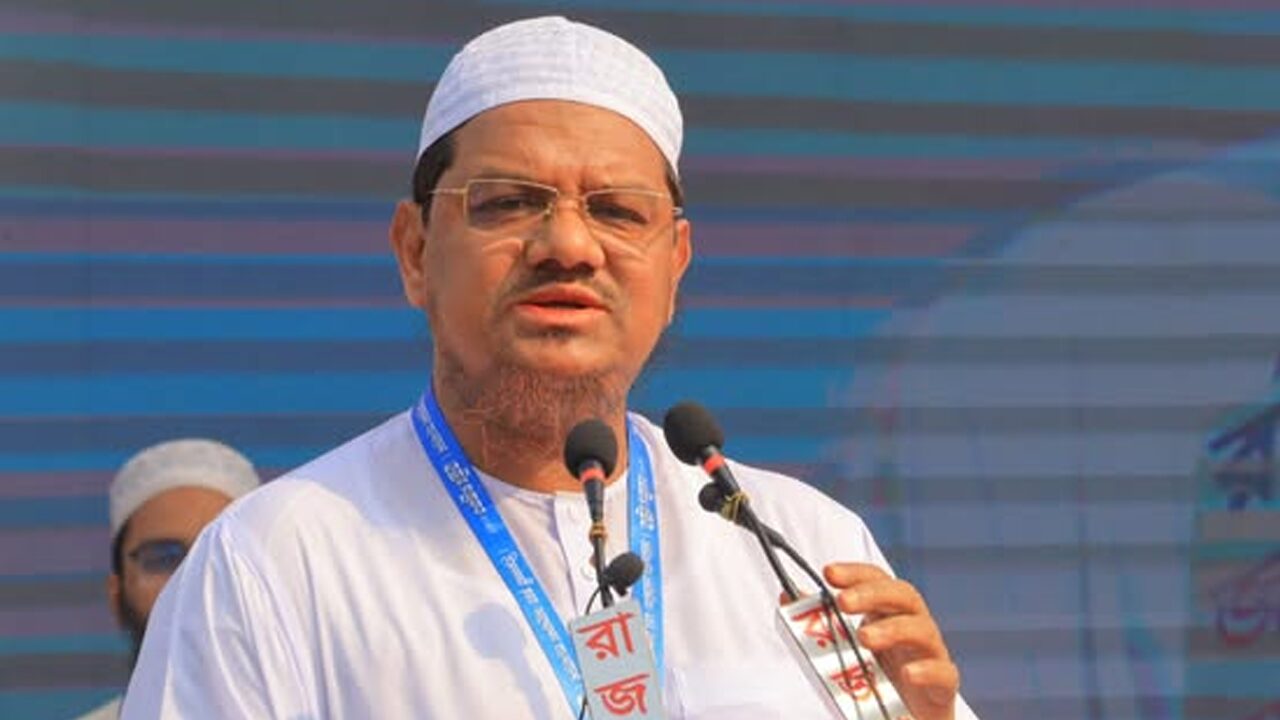 কুমিরকে সর্দির ভয় দেখাবেন