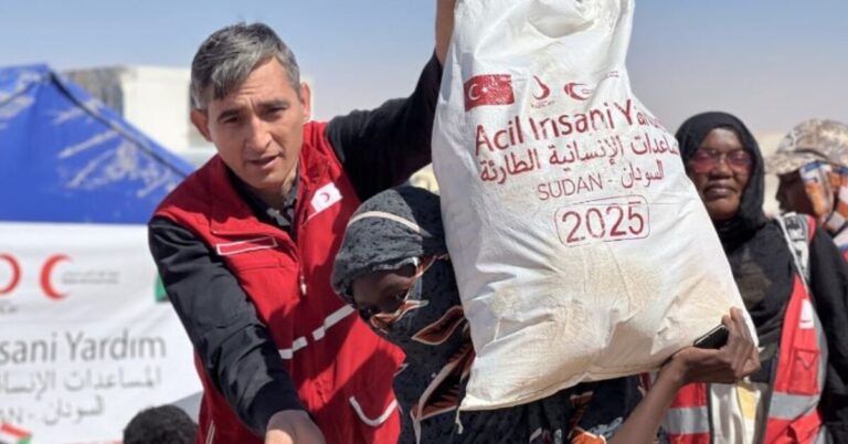 Google Ads Landscape Static Image_20251116_085908_0000