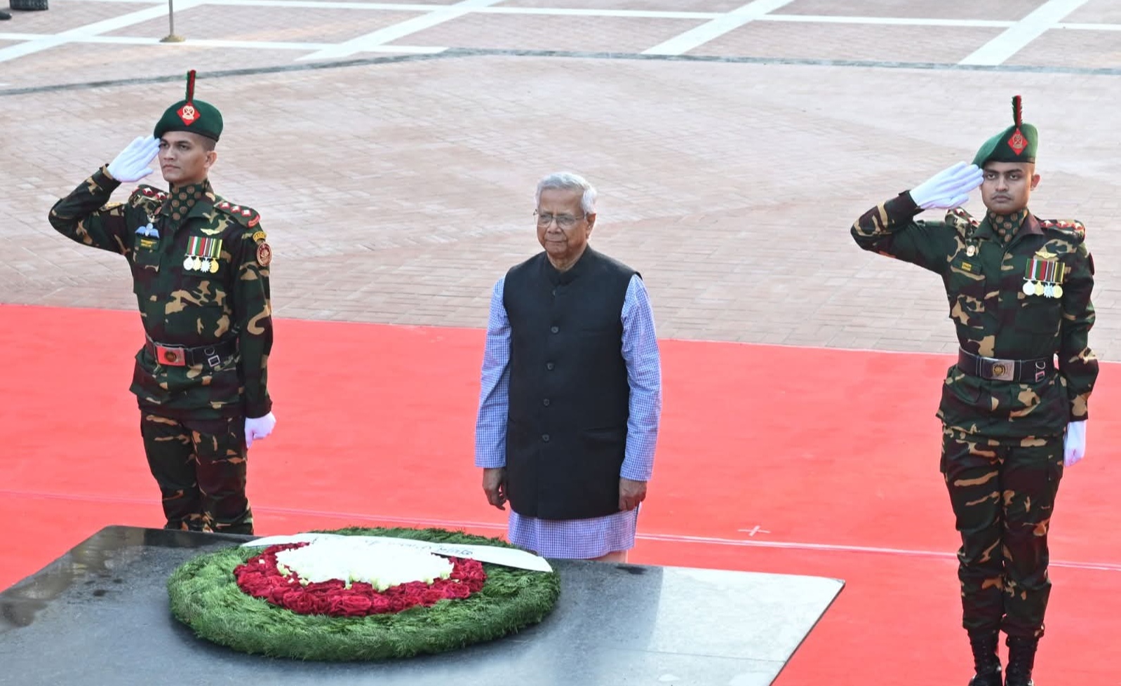 176568168622008773310612