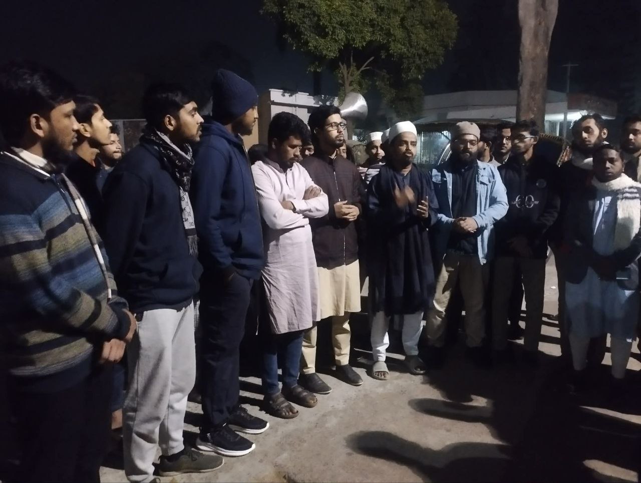 শাকসু ও হল সংসদ নির্বাচন স্থগিতের প্রতিবাদে রাজশাহী বিশ্ববিদ্যালয়ে বিক্ষোভ মিছিল করেছে রাকসু। দ্রুত নির্বাচন আয়োজনের দাবি জানিয়েছেন নেতারা।