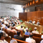 জাতীয় সংসদ ভবনে আজ ক্ষমতাসীন দল বিএনপির সংসদীয় দলের একটি বৈঠক অনুষ্ঠিত হয়েছে, যাতে সভাপতিত্ব করেন বিএনপি চেয়ারম্যান ও প্রধানমন্ত্রী তারেক রহমান। ছবি: পিএমও